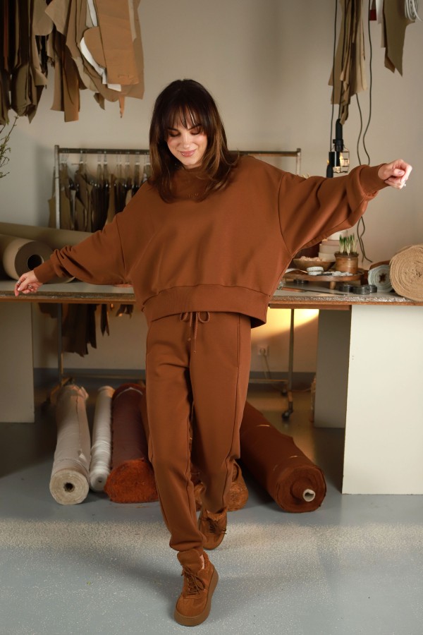 V&V. Spicy laisvalaikio kelnės