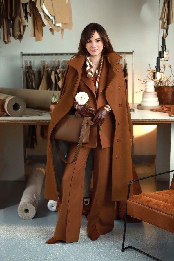 V&V. Stokholmas paltas