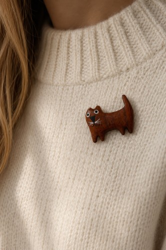 Wood life Jewellery. Ženkliukas