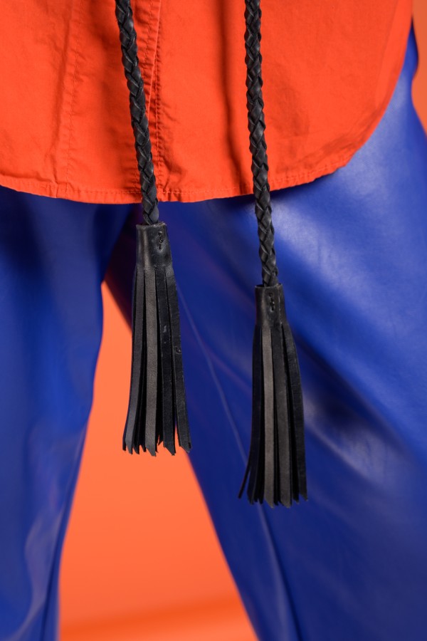 yuga. Pintas mėlynas diržas yuga. Pintas mėlynas diržas